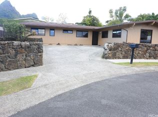 1074 Lunahooia Pl, Kailua, HI 96734