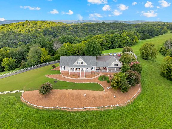 3rd image of 127 Barnes Hollow Rd