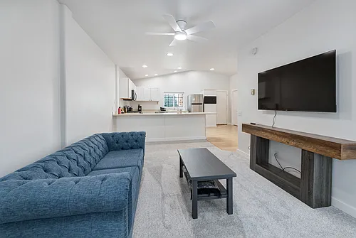 438 S Ella Ave #B Photo 1 438 S Ella Ave #B Photo 1