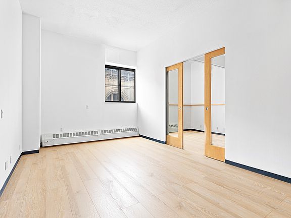 3rd image of 372 5th Ave APT 9A