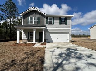 1375 SE Arnold Dr, Allenhurst, GA 31301