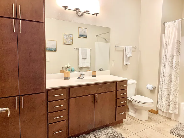 50Twenty Bathroom