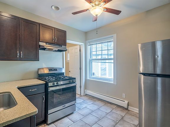 4th image of 398 Linwood Ave APT 2