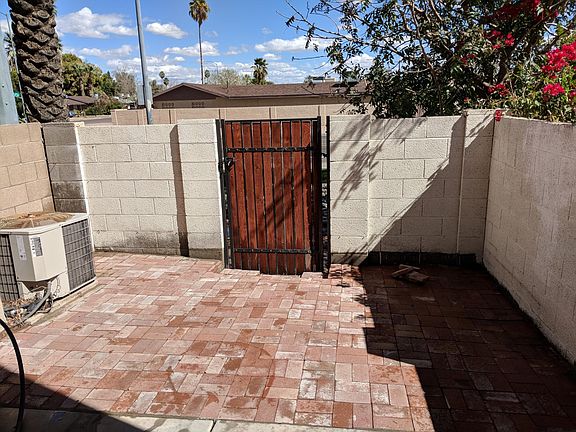 2nd image of 921 W University Dr Unit 1071