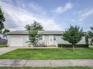 222 S Prairie St, Greenville, IL