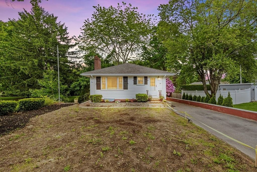 788 St, Taunton, MA 02780 Zillow