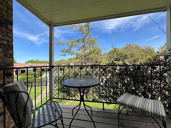 Upper Covered Porch