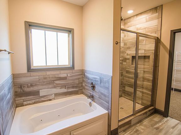4th image of 51 Beech Grv Lot 51