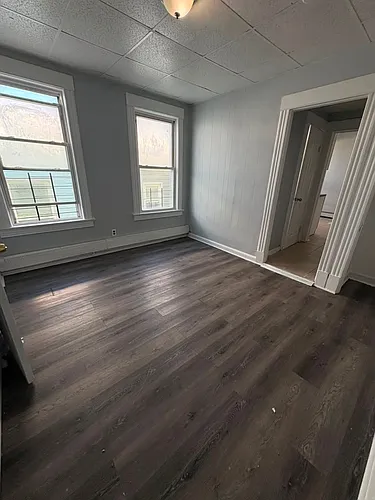 105 Maple St Photo 1