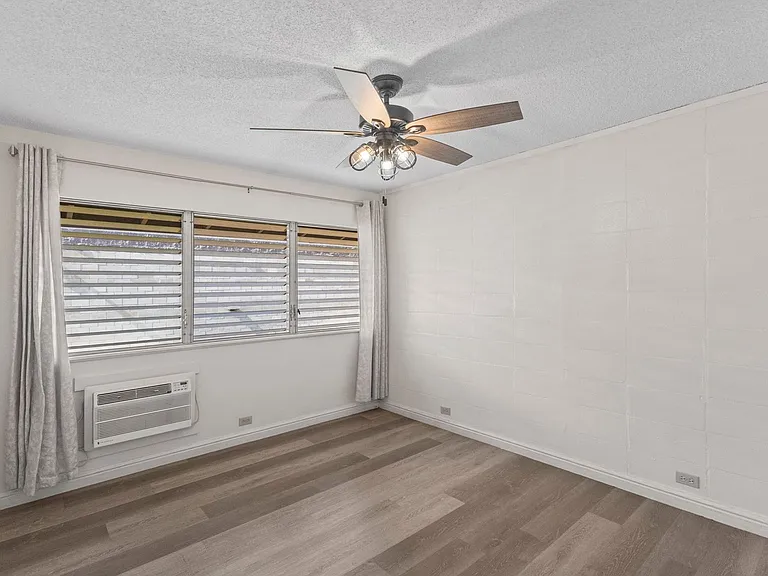 4210-3 Keanu St #205 — Photo 14