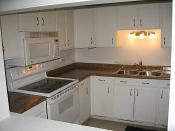 1st image of 650 Murray Ln Unit 113