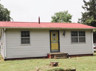 41 Plumb St, Scottsville, KY 42164