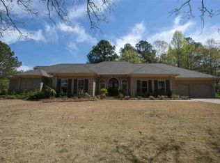 406 Hampton Ct, Madison, MS 39110