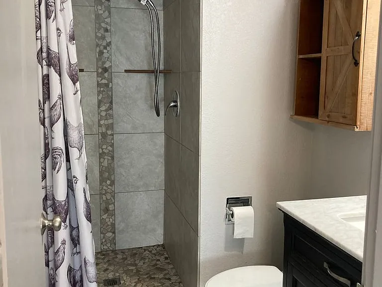 1309 Woodbury St — Photo 24