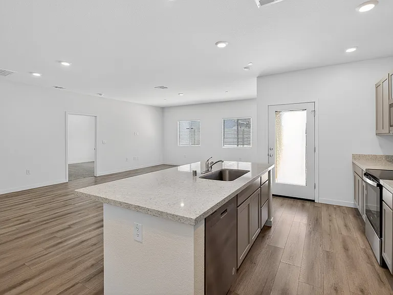 8825 Stratham Way — Photo 23