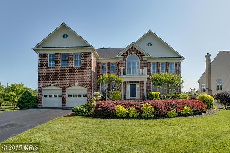 21882 Hyde Park Dr.