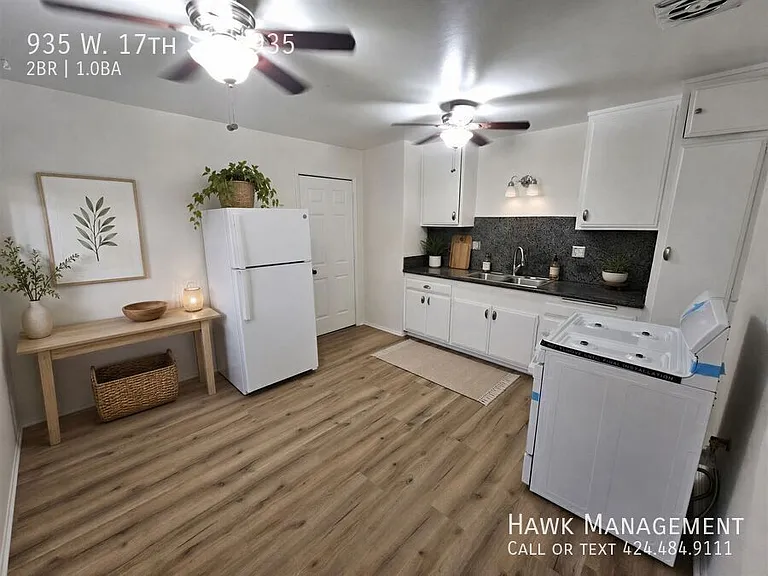 935 W 17th St #935 — Photo 18