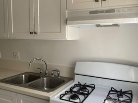 2025-2029 E 10th St, Long Beach, CA