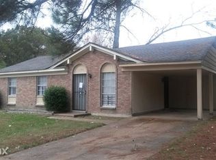 3808 Flowering Peach Cv, Memphis, TN 38115