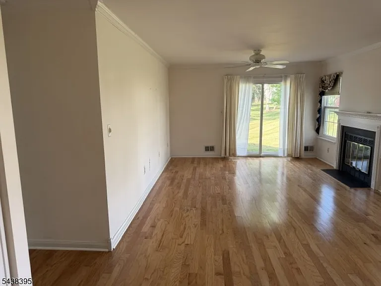 123 Winchester Way — Photo 6