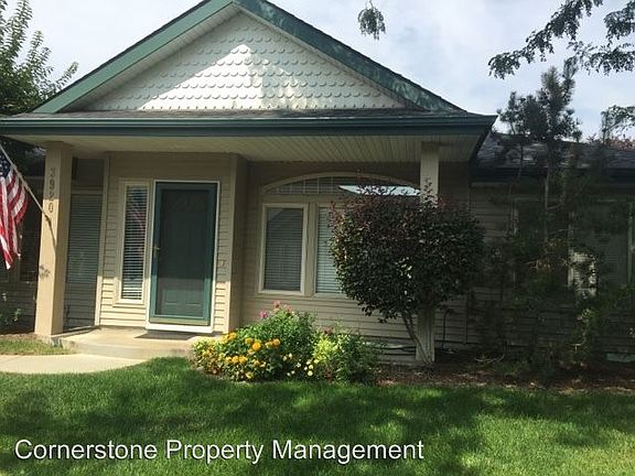 3rd image of 3920 N Bayou Ln