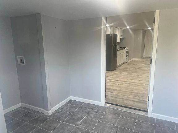 4th image of 2122 W Estaugh St #B