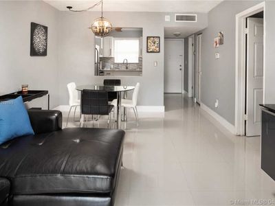 7505 SW 82nd St APT 116, Miami, FL, 33143
