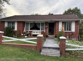 54 Ten Broeck Ave, Hudson, NY 12534