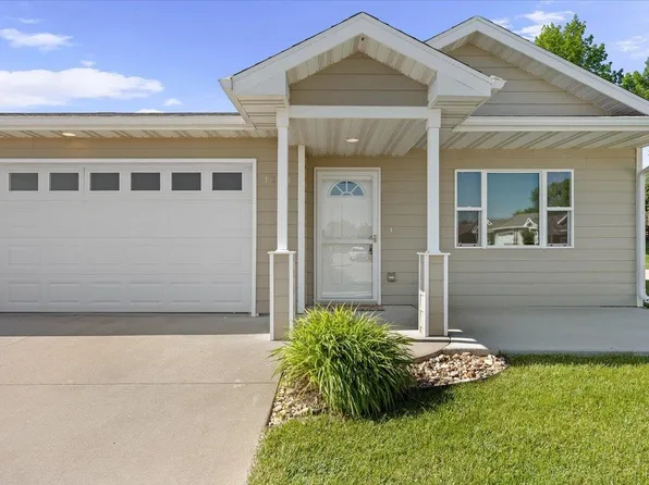 1233 Silverbrook Ln, Spearfish, SD 57783