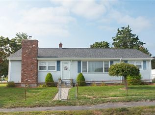 182 Meloy Rd, West Haven, CT 06516