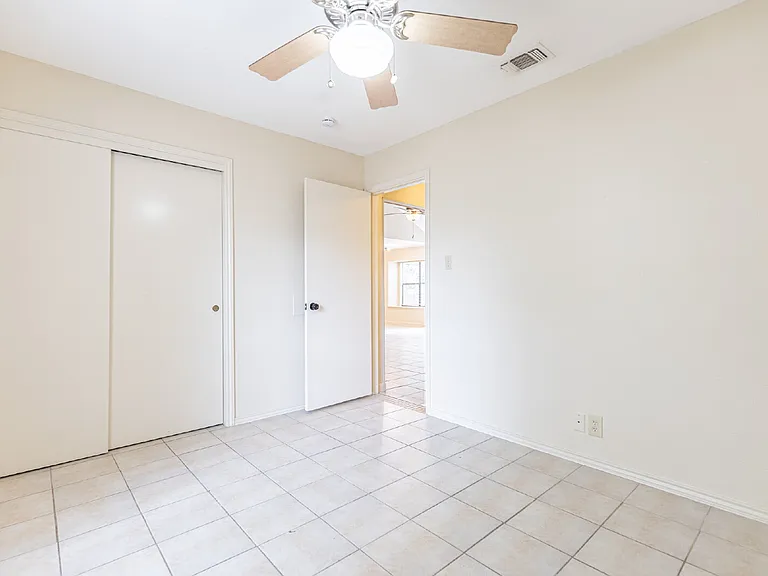 7750 Crooked Road St — Photo 22