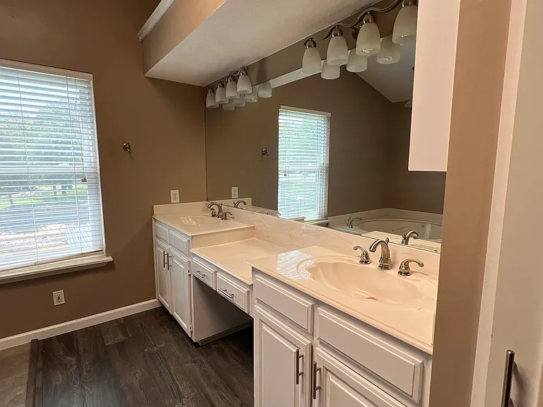 Harbor Cir — Photo 24