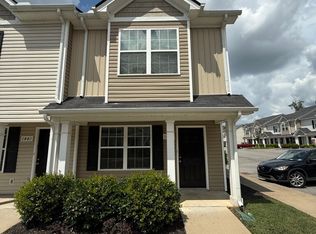 1443 Snow St, Murfreesboro, TN 37130