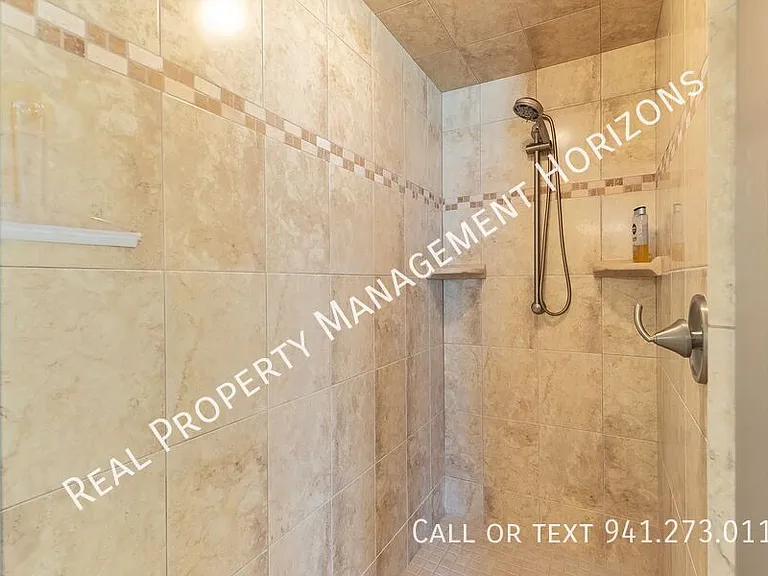 6815 Pleasant Hill Rd — Photo 22