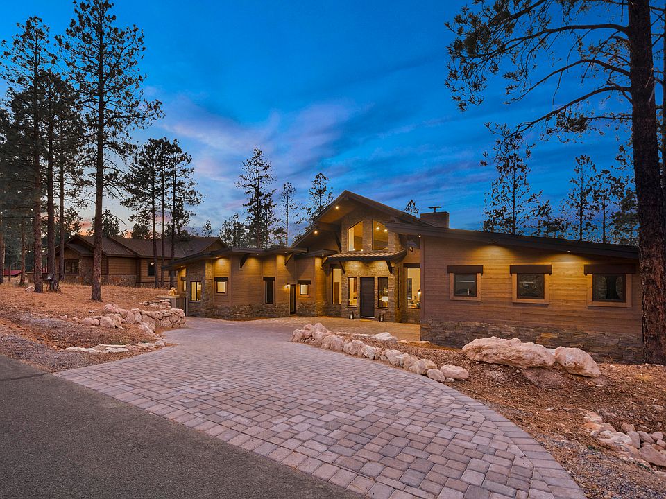 1st image of 3465 S Clubhouse Cir