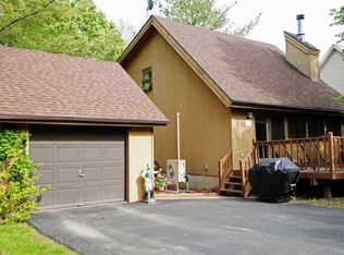 1219 Sleepy Hollow Rd, Coxsackie, NY 12015