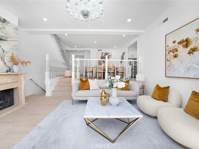 102 Intrepid Ct, Newport Beach, CA, 92663