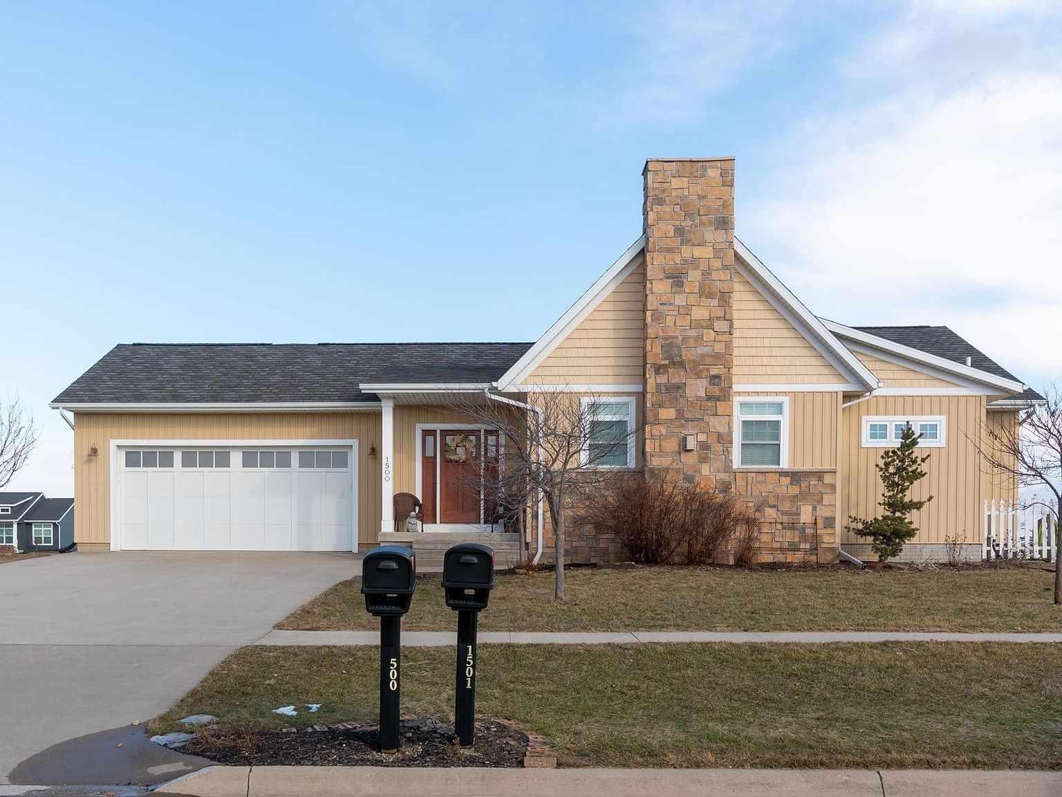 1500 Carrie Ave SW, Independence, IA 50644 Zillow