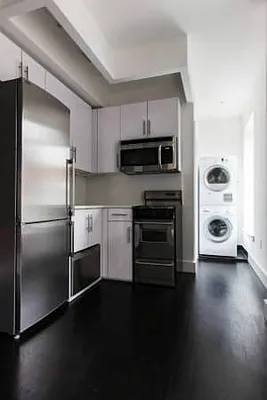 Rented by REAL New York | media 35