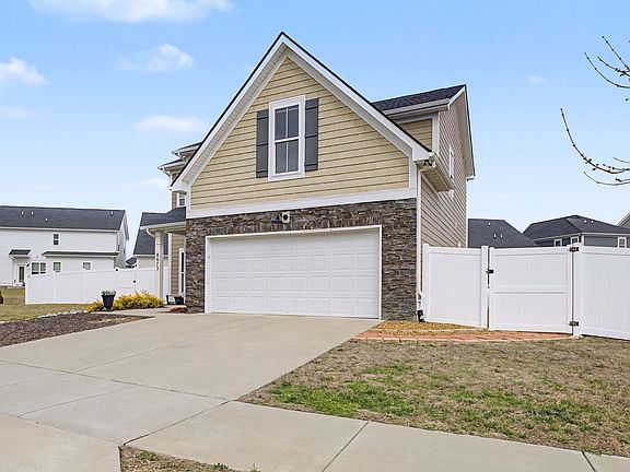 5th image of 8673 Lawson Dr