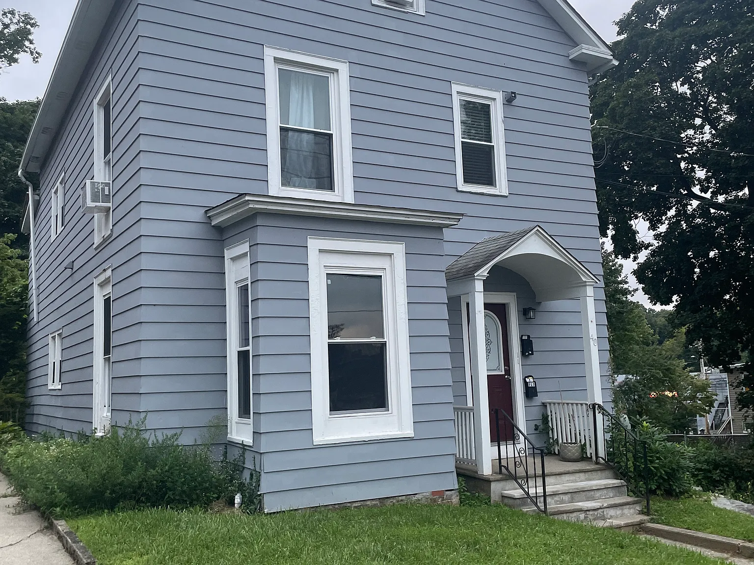 2 bed, 1200 sqft, $2,100 — Photo 1