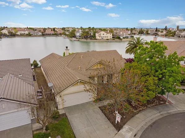 4689 Windsong St, Sacramento, CA 95834