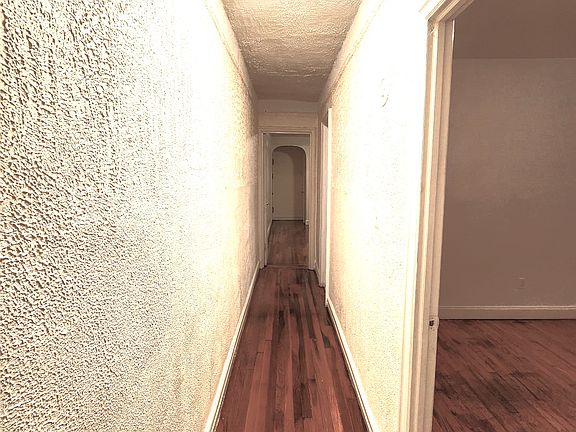 4th image of 660 E 242nd St APT 2E