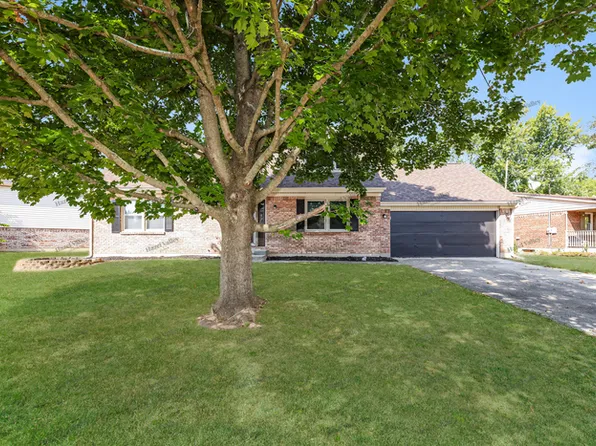 6841 Castlebrook Dr, Franklin, OH 45005