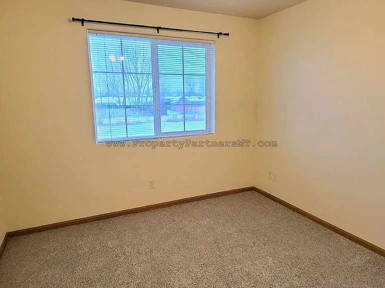101 N Shore Dr #8 — Photo 10