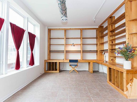 3rd image of 2418 W Bloomingdale Ave APT 201