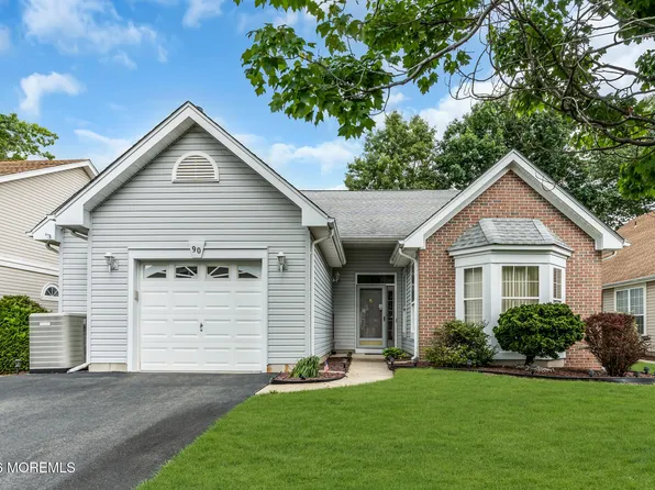 90 Sandpiper Drive, Bayville, NJ 08721