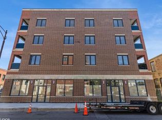 3729 W Belmont Ave #401, Chicago, IL 60618