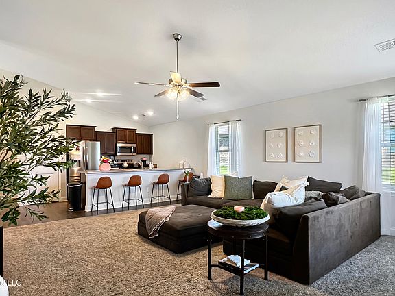 4th image of 8741 Kimberly Dawn Dr