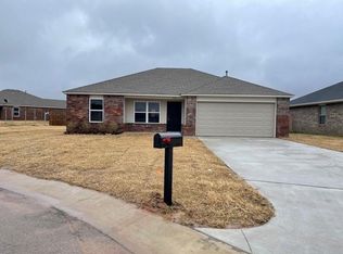 1905 Glenbrook Dr, Shawnee, OK 74804